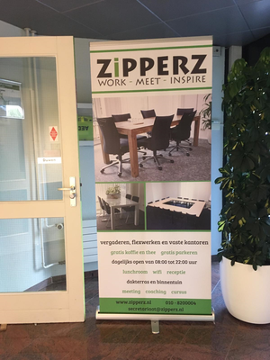 Foto Zipperz Business Center